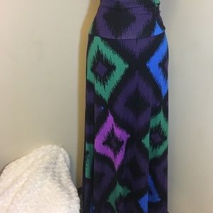 LuLaRoe Geo Maxi Skirt